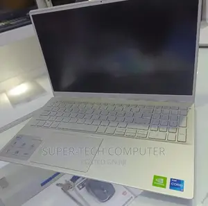New Laptop Dell Inspiron 15 16GB Intel Core I7 SSD 512GB