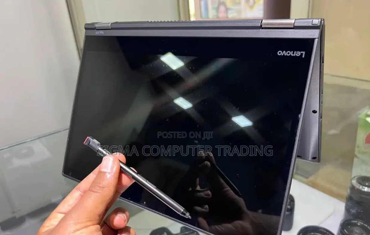 New Laptop Lenovo ThinkPad Yoga 16GB Intel Core I7 SSD 512GB