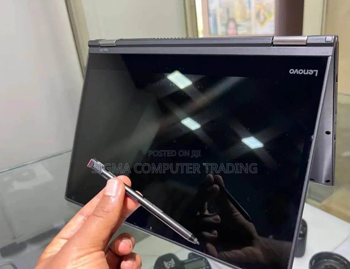 New Laptop Lenovo ThinkPad Yoga 16GB Intel Core I7 SSD 512GB