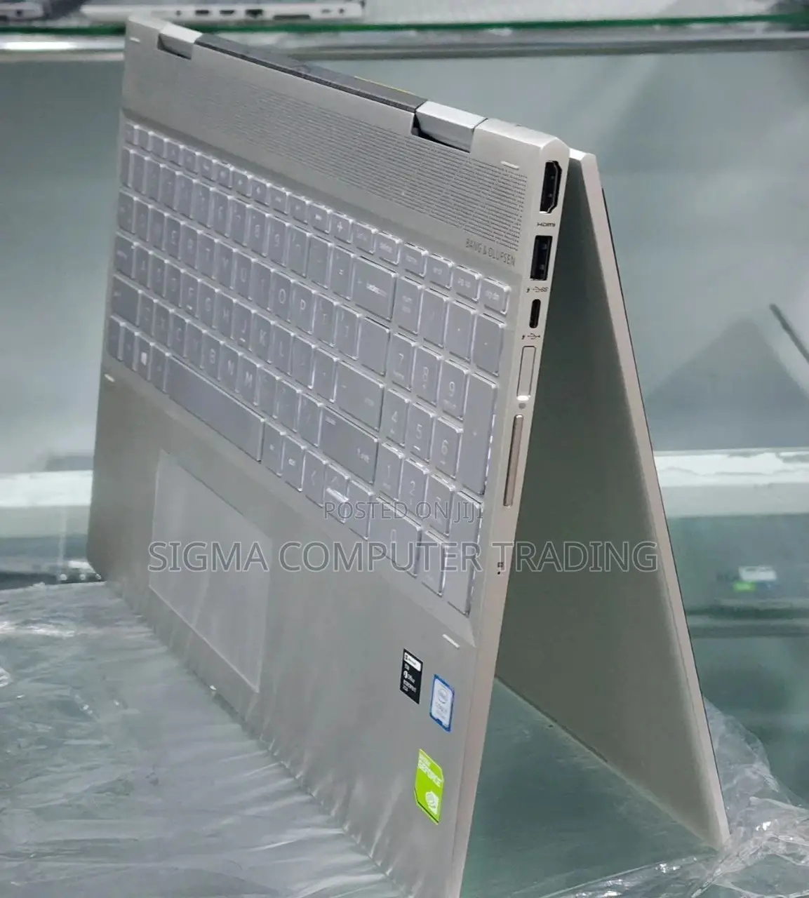 New Laptop HP Envy X360 8GB Intel Core I7 SSD 512GB