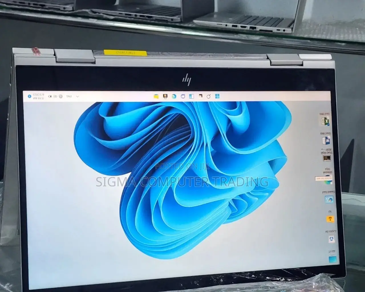 New Laptop HP Envy X360 8GB Intel Core I7 SSD 512GB