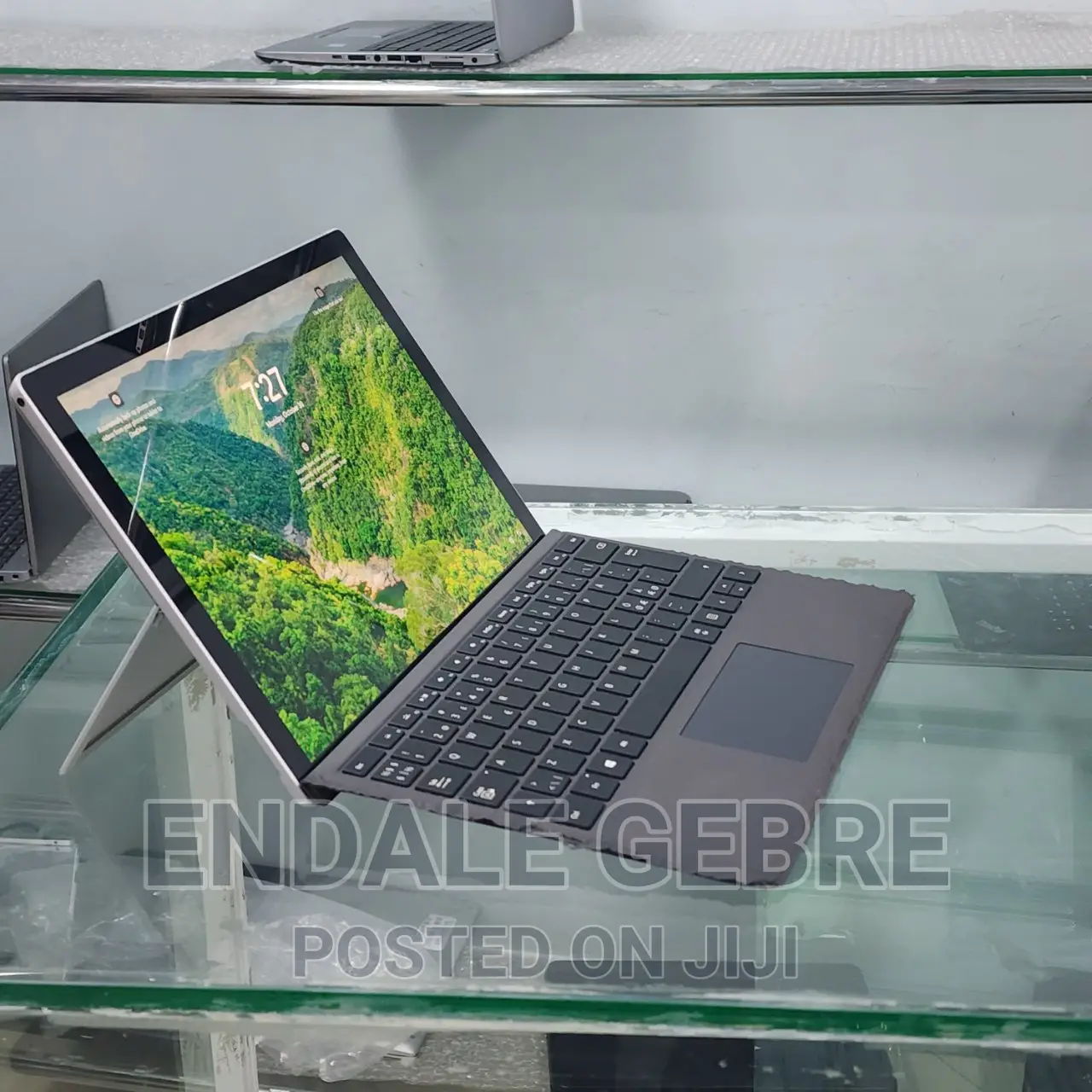 New Laptop Microsoft Surface Pro 7 4GB Intel Core I3 SSD 128GB