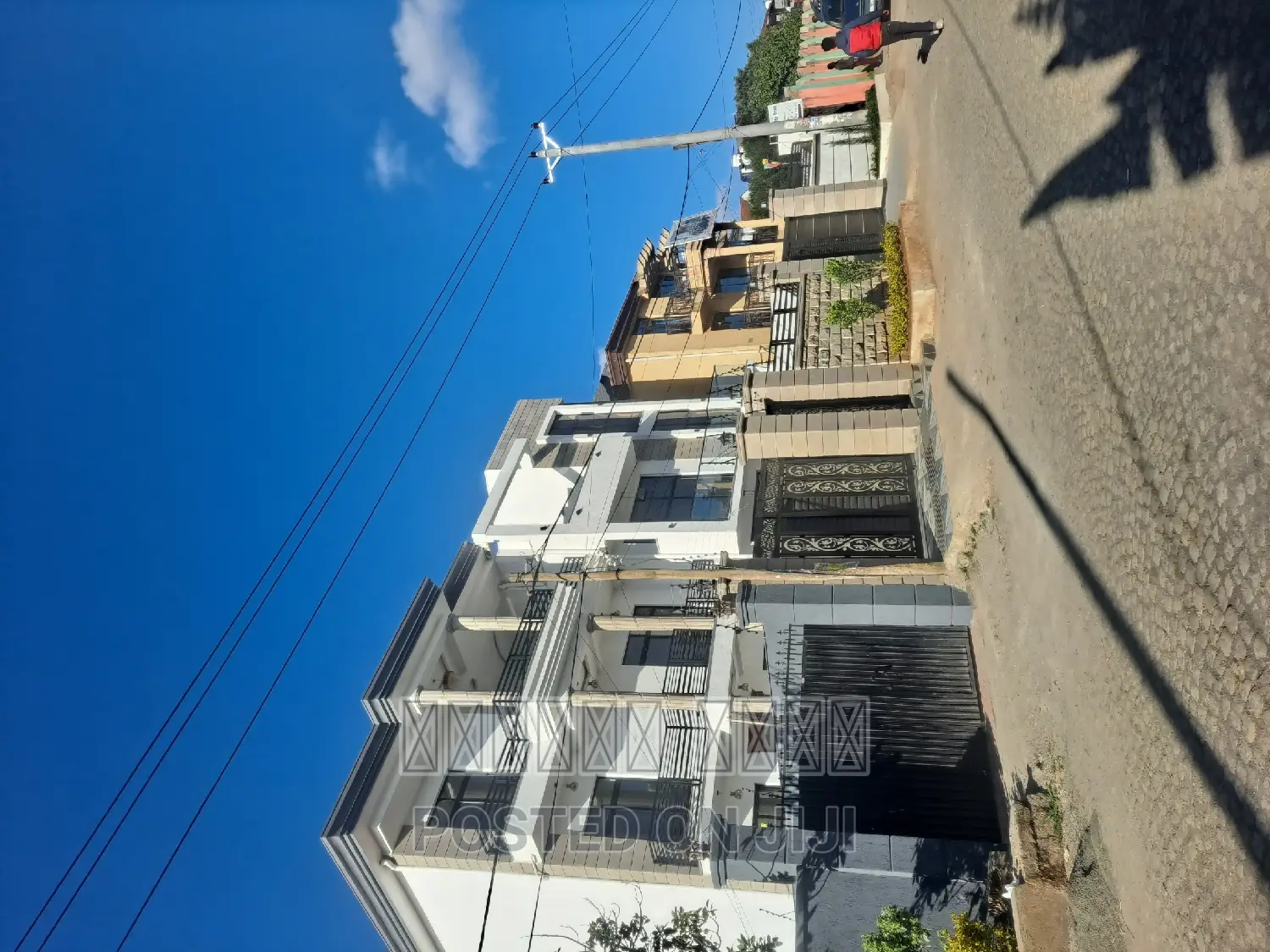 Furnished 8bdrm House in አያት ዞነ 5, Bole for sale