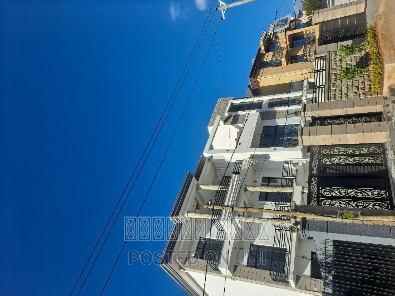 Furnished 8bdrm House in አያት ዞነ 5, Bole for sale