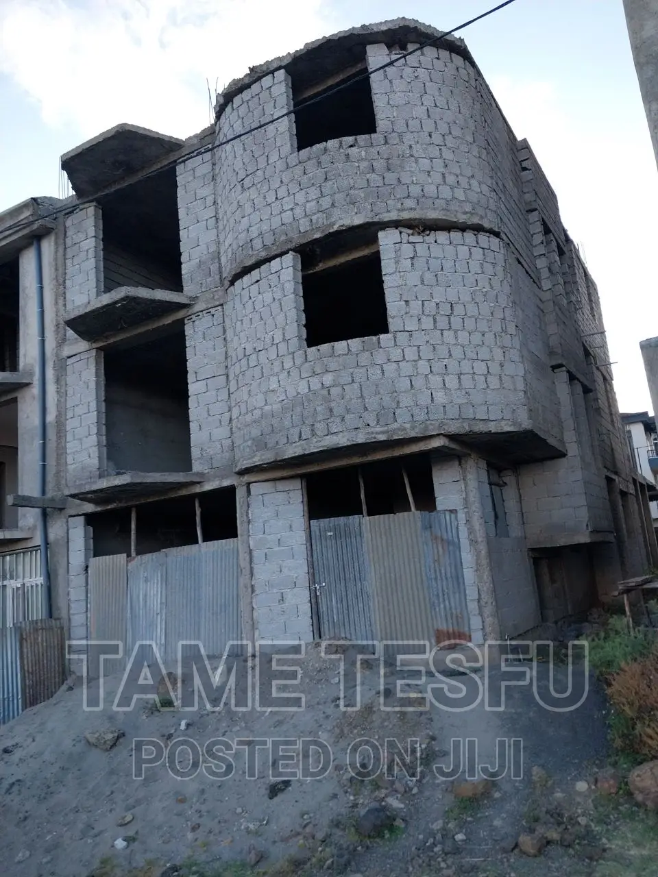 Furnished 6bdrm House in Hayat, Bole for sale