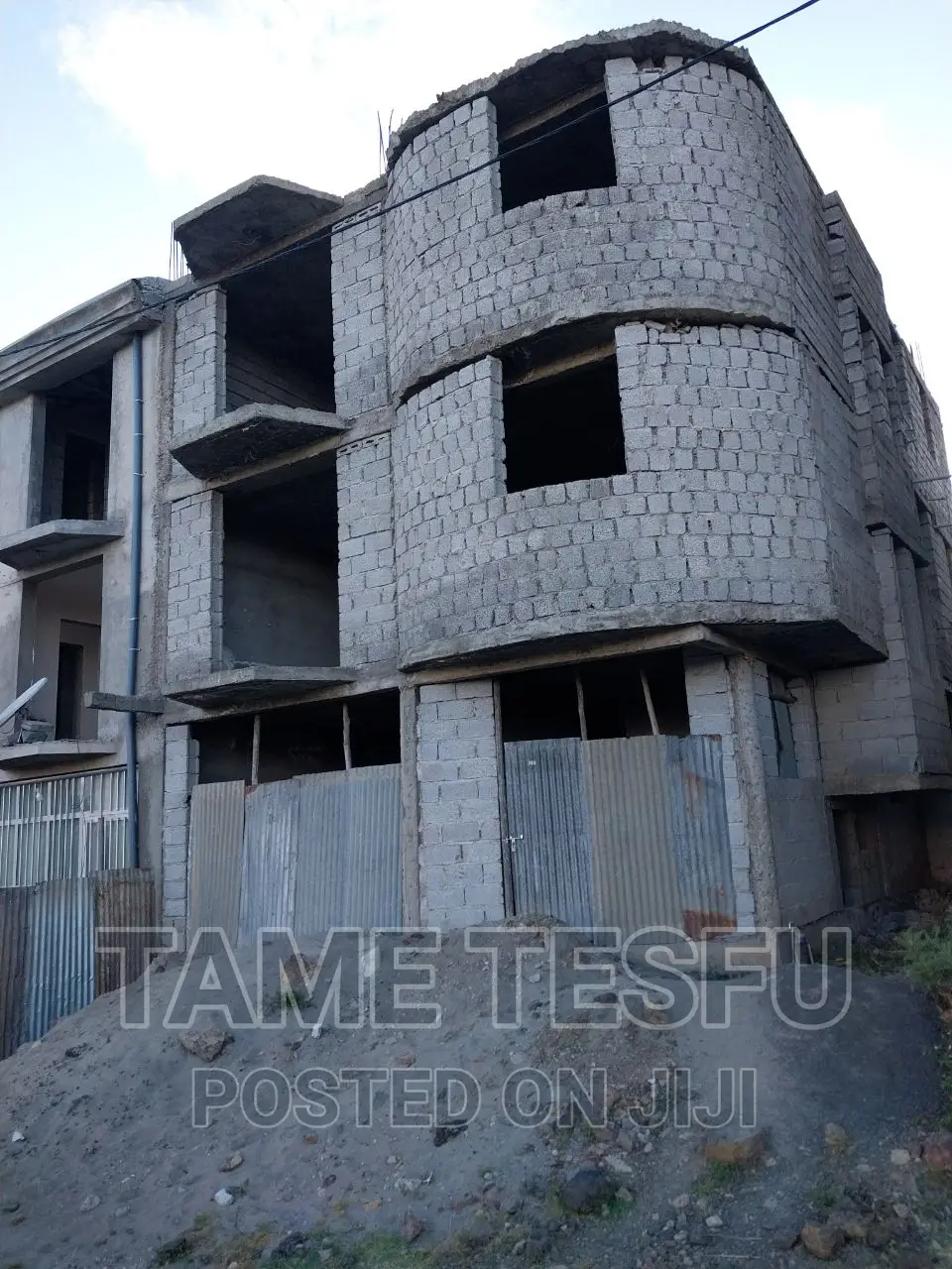 Furnished 6bdrm House in Hayat, Bole for sale