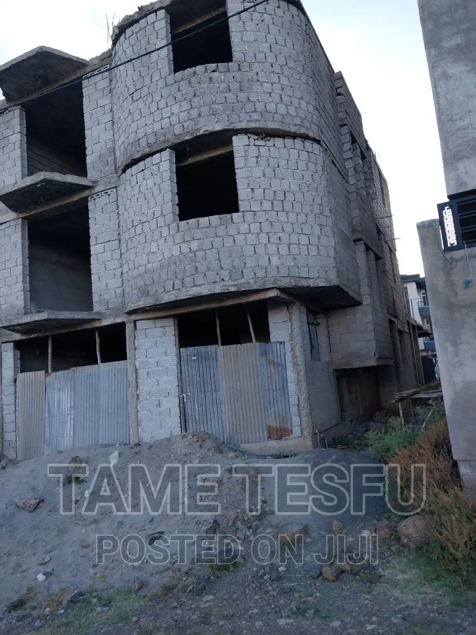 Furnished 6bdrm House in Hayat, Bole for sale