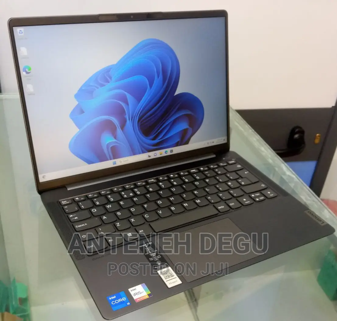 New Laptop Lenovo Ideapad 3 8GB Intel Core I5 SSD 512GB