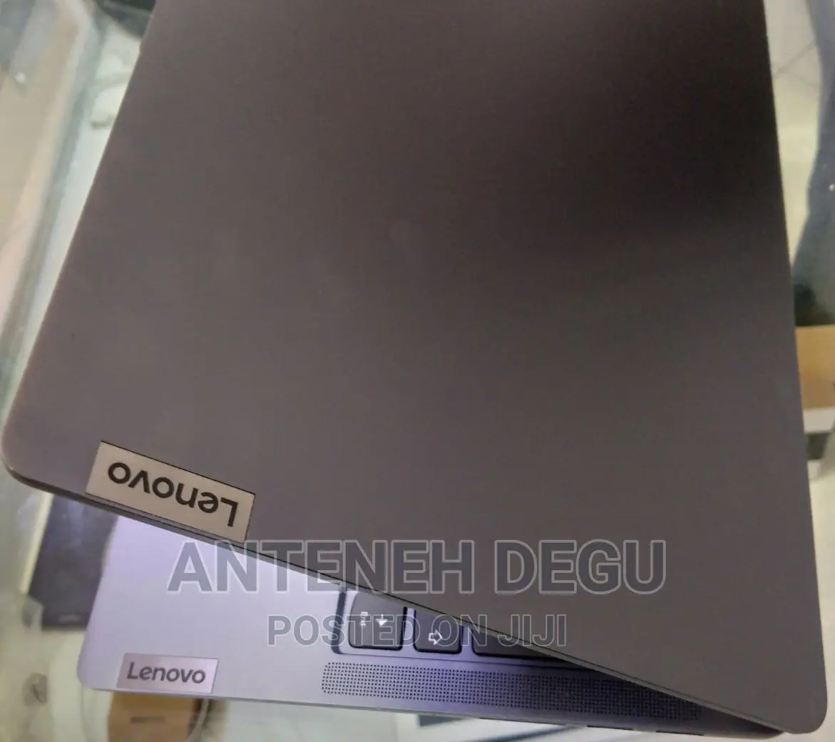 New Laptop Lenovo Ideapad 3 8GB Intel Core I5 SSD 512GB