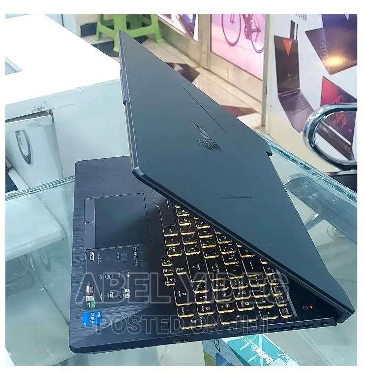 New Laptop Asus TUF Dash F15 8GB Intel Core I5 SSD 512GB