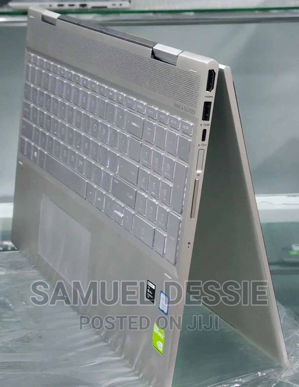 New Laptop HP Envy X360 8GB Intel Core I7 SSD 512GB