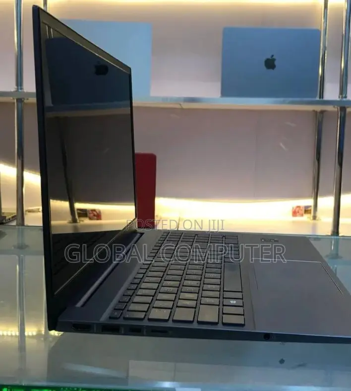 New Laptop HP Pavilion 15 8GB Intel Core I7 SSD 512GB