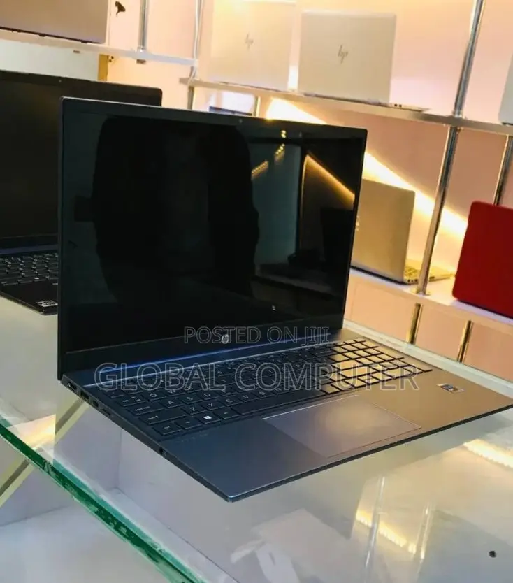 New Laptop HP Pavilion 15 8GB Intel Core I7 SSD 512GB