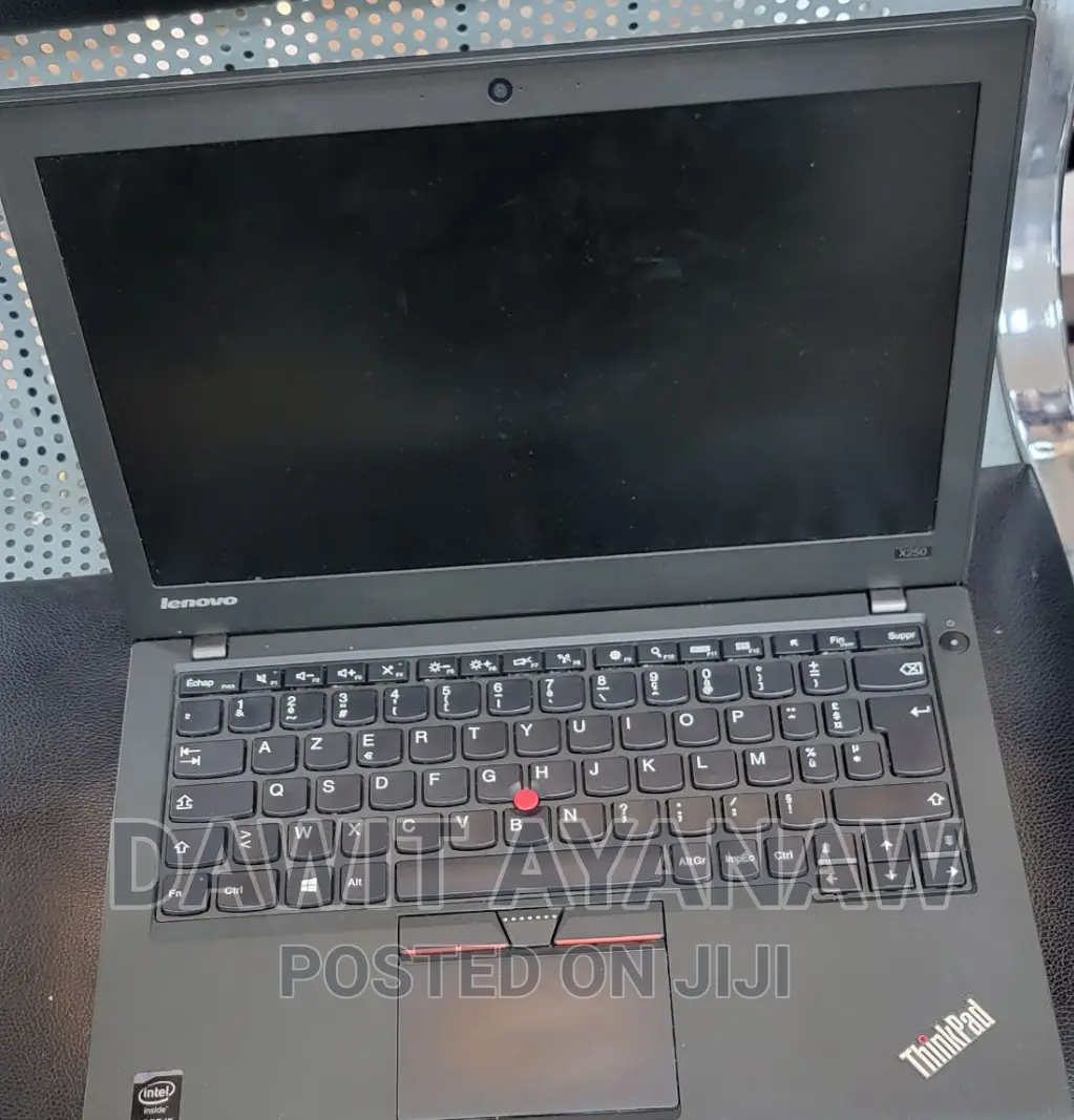 New Laptop Lenovo 8GB Intel Core I5 SSD 256GB