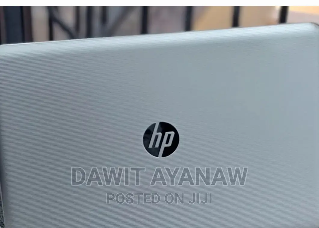 New Laptop HP Stream Notebook 4GB Intel Core I3 HDD 1T