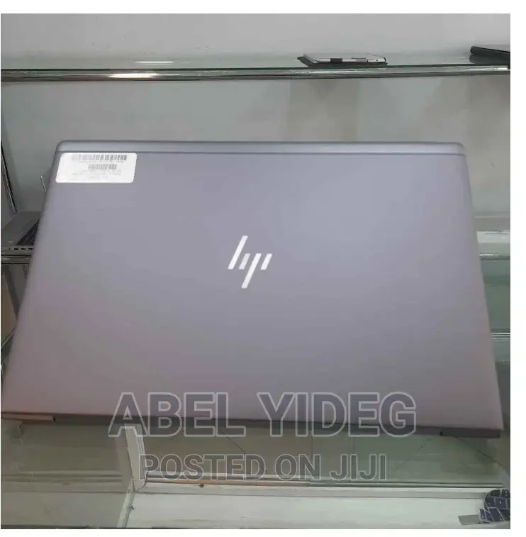 New Laptop HP ZBook Studio 16GB Intel Core I7 SSD 512GB