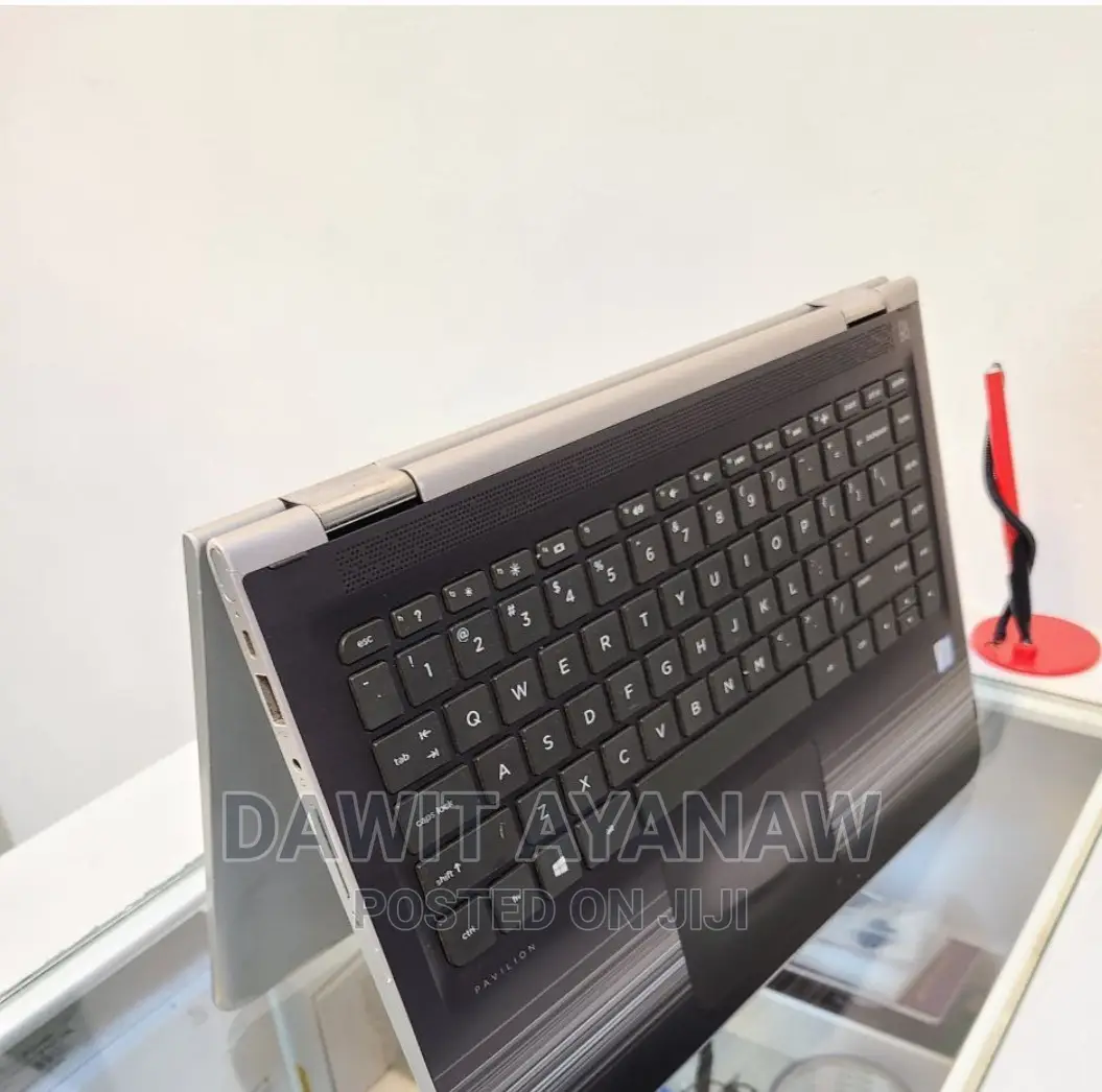 New Laptop HP 6GB Intel Core I3 SSD 256GB