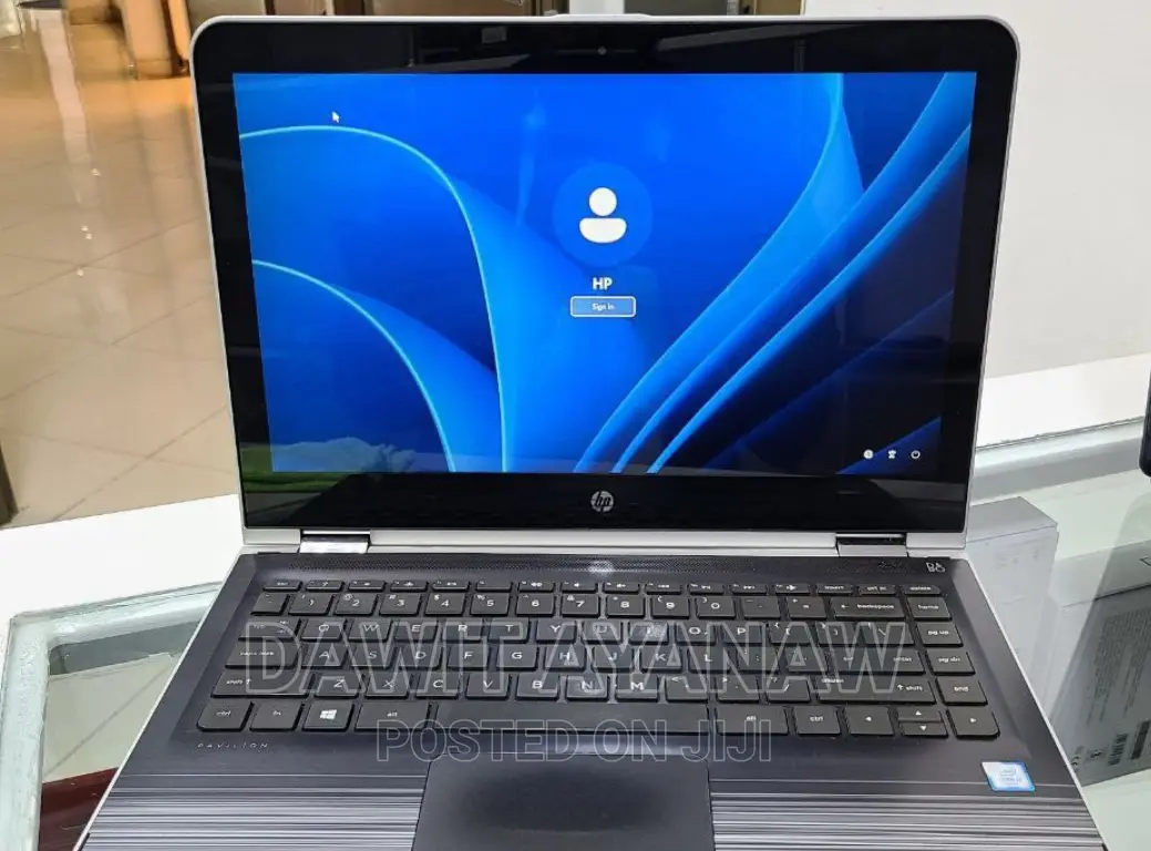 New Laptop HP 6GB Intel Core I3 SSD 256GB