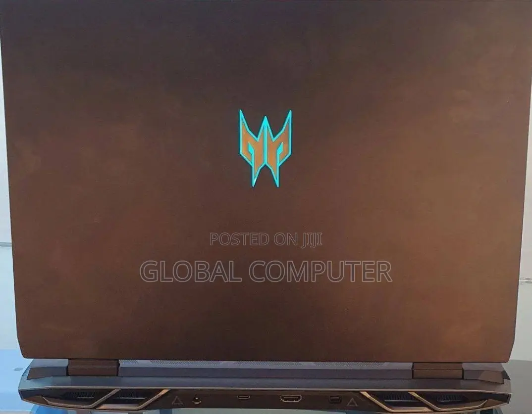 New Laptop Acer Predator Helios 300 16GB Intel Core I9 SSD 512GB