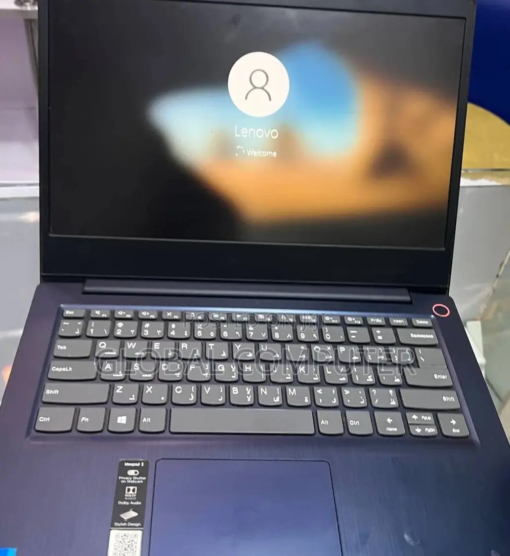 New Laptop Lenovo 8GB Intel Core I5 SSD 1T