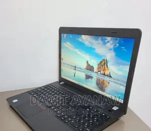 New Laptop Lenovo 4GB Intel Core I5 SSD 1T