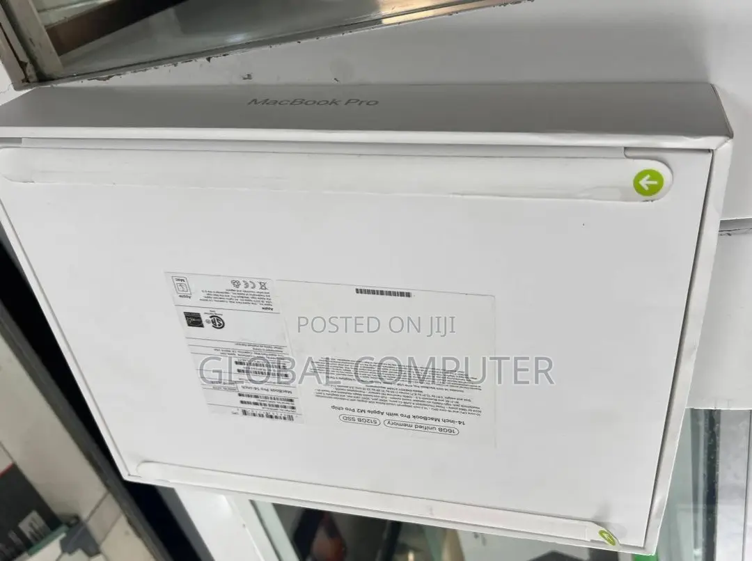 New Laptop Apple MacBook 2012 16GB Intel Core I7 SSD 512GB