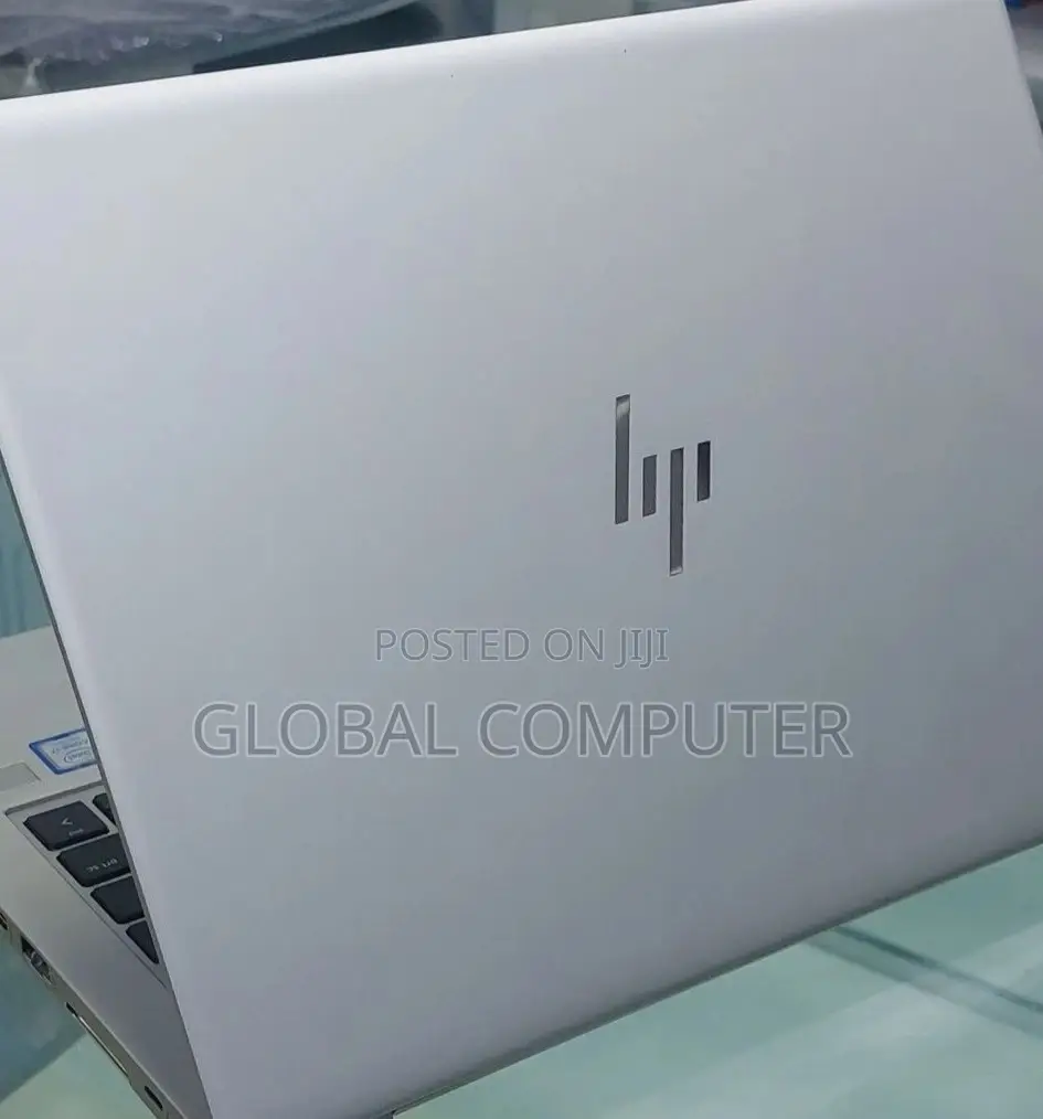 New Laptop HP 348 G5 16GB Intel Core I7 SSD 512GB