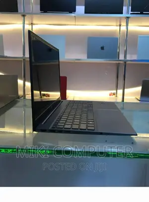 New Laptop HP Pavilion 15 8GB Intel Core I7 SSD 512GB