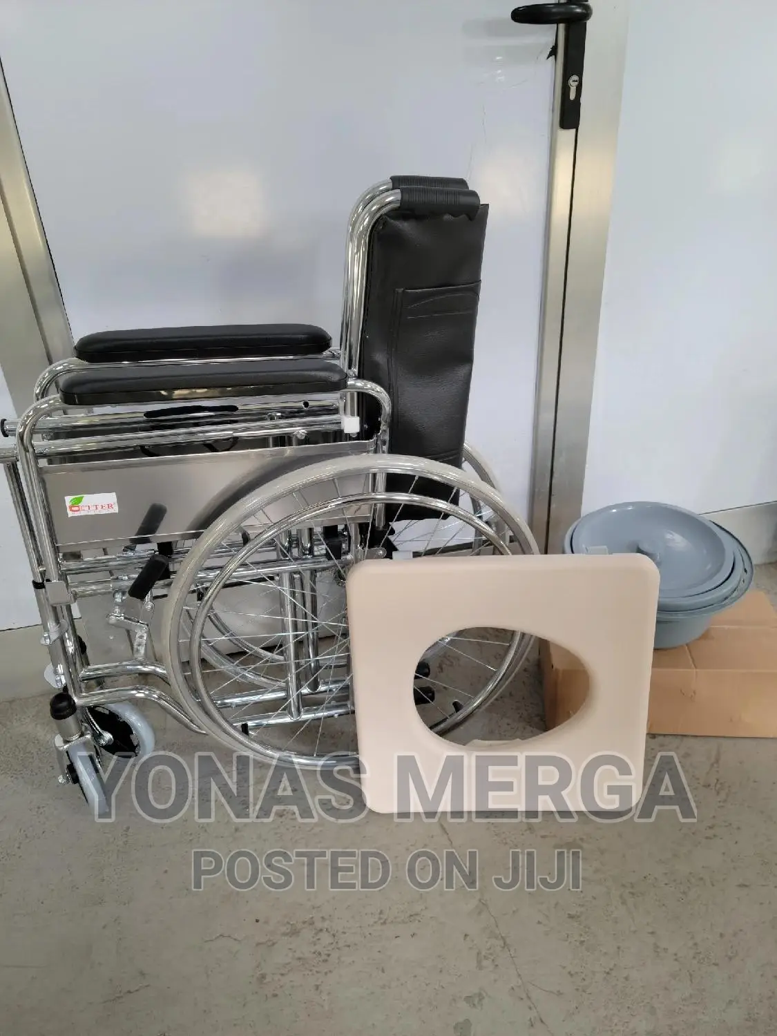 ዊልቸር/Wheelchair/Color Chrome Frame Provide Increase Mobility