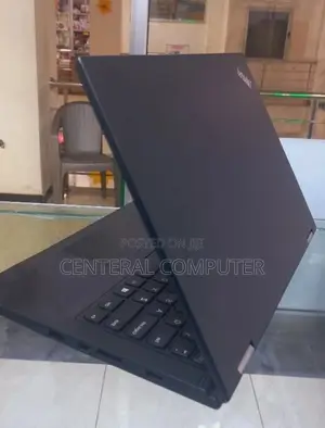 New Laptop Lenovo Yoga 260 8GB Intel Core I5 SSD 512GB