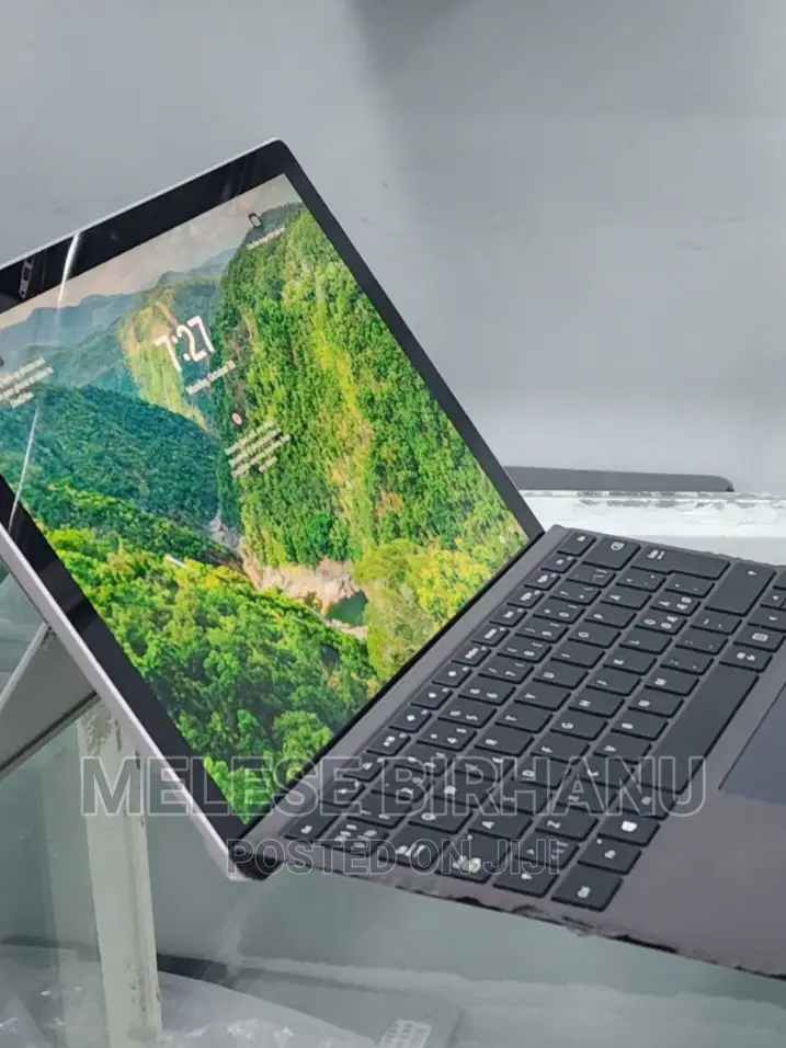 New Laptop Microsoft Surface Pro 7 4GB Intel Core I3 SSD 128GB