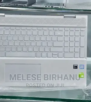 New Laptop HP Envy X360 8GB Intel Core I7 SSD 512GB