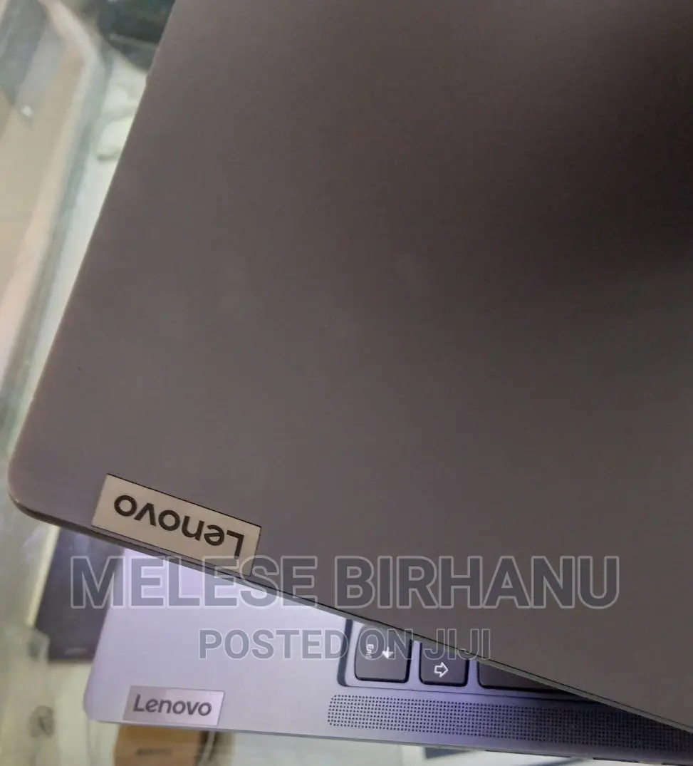 New Laptop Lenovo 8GB Intel Core I5 SSD 512GB