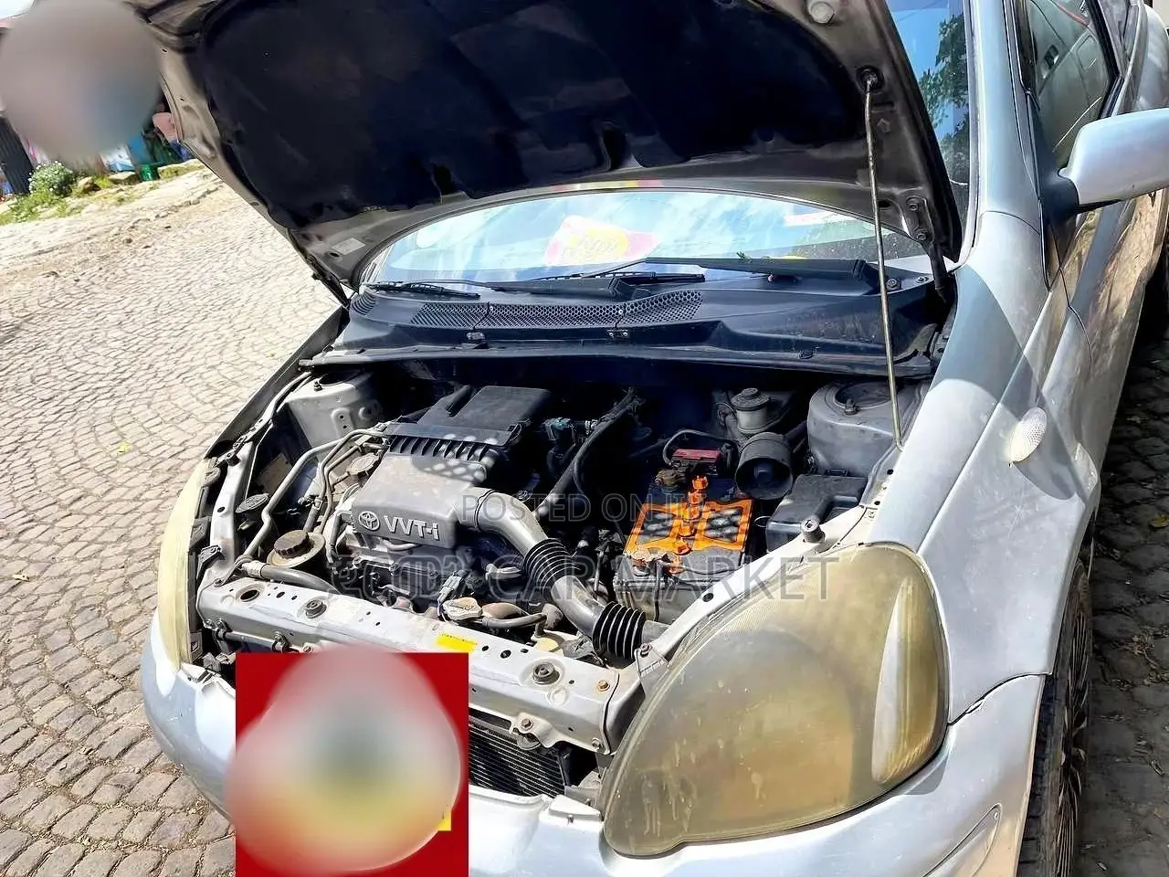 Toyota Vitz 2002 Silver