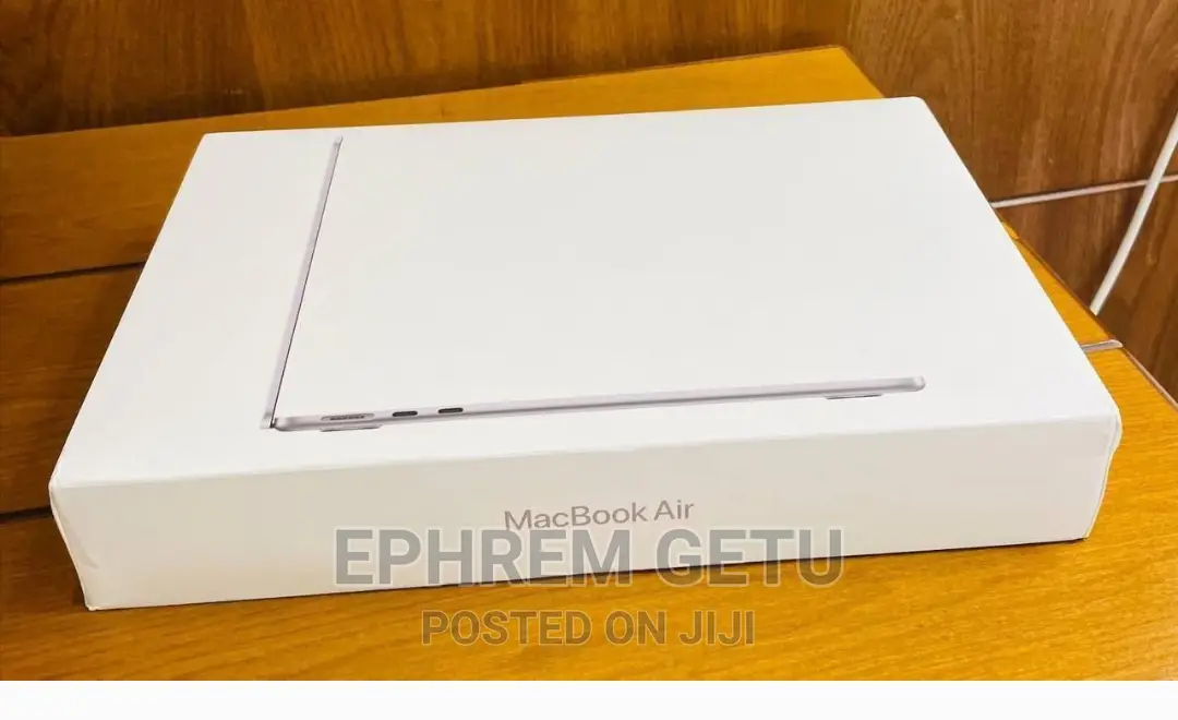 New Laptop Apple MacBook Air 2022 M2 8GB Apple M2 SSD 256GB