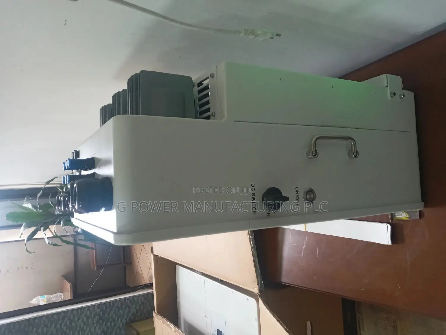 Lithium Ion Battery With Inverter