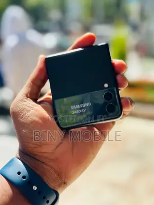 Samsung Galaxy Z Flip 3 128 GB Black