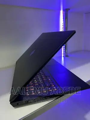 New Laptop HP Omen 17 16GB Intel Core I7 SSD 1T