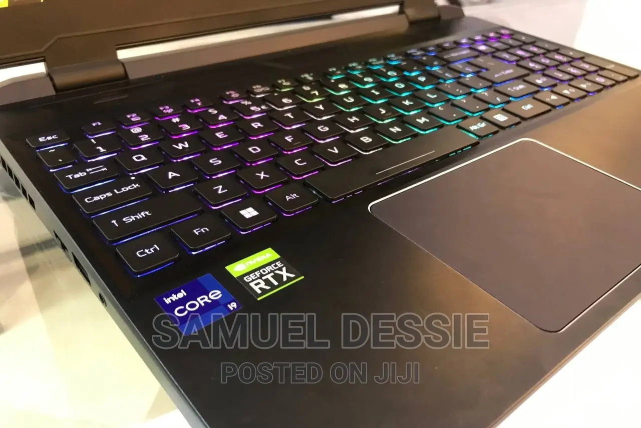 New Laptop Acer Predator Helios 300 16GB Intel Core I9 SSD 512GB