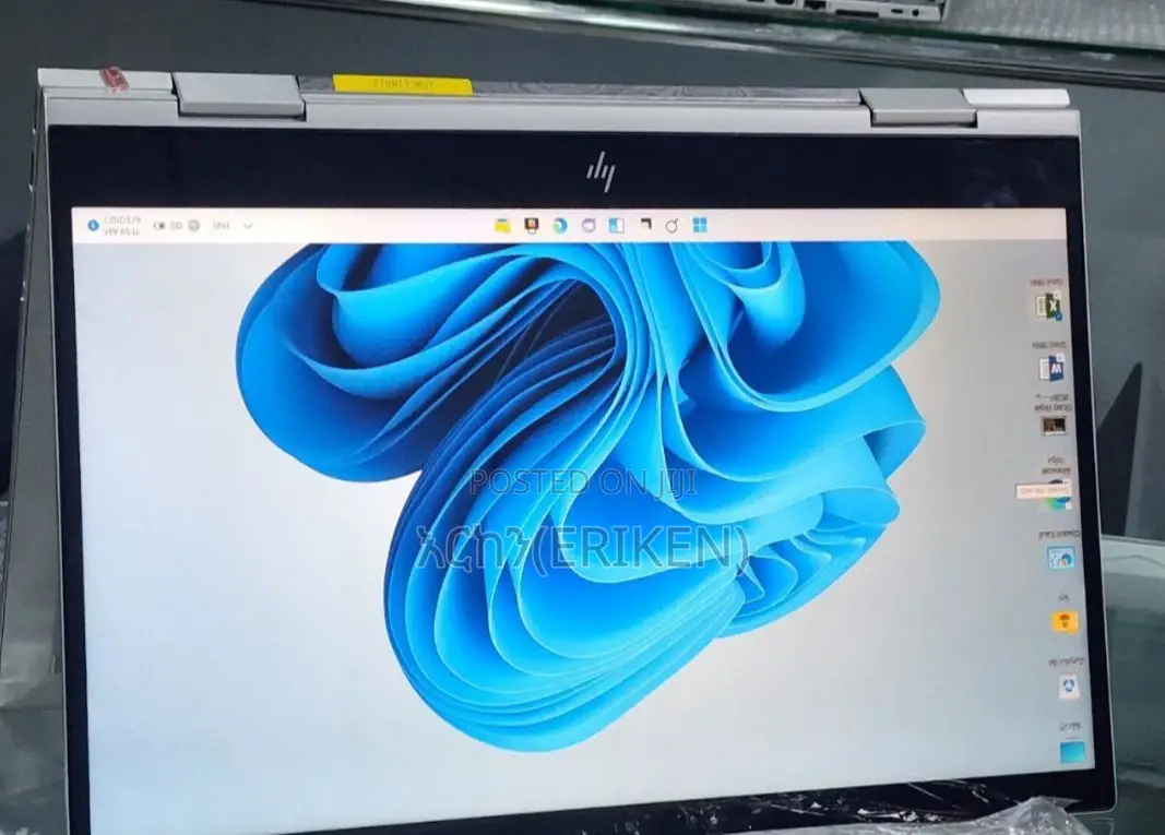 New Laptop HP Envy X360 8GB Intel Core I7 SSD 512GB