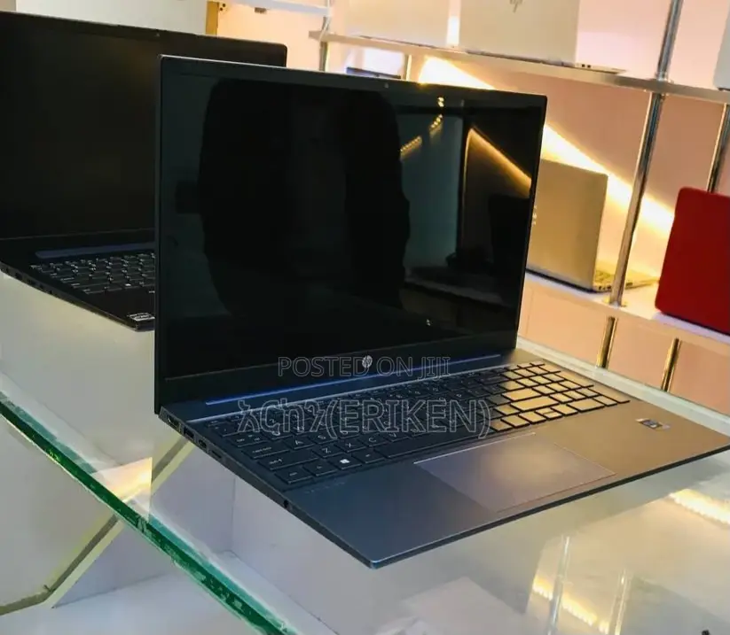 New Laptop HP Pavilion 15 16GB Intel Core I7 SSD 512GB