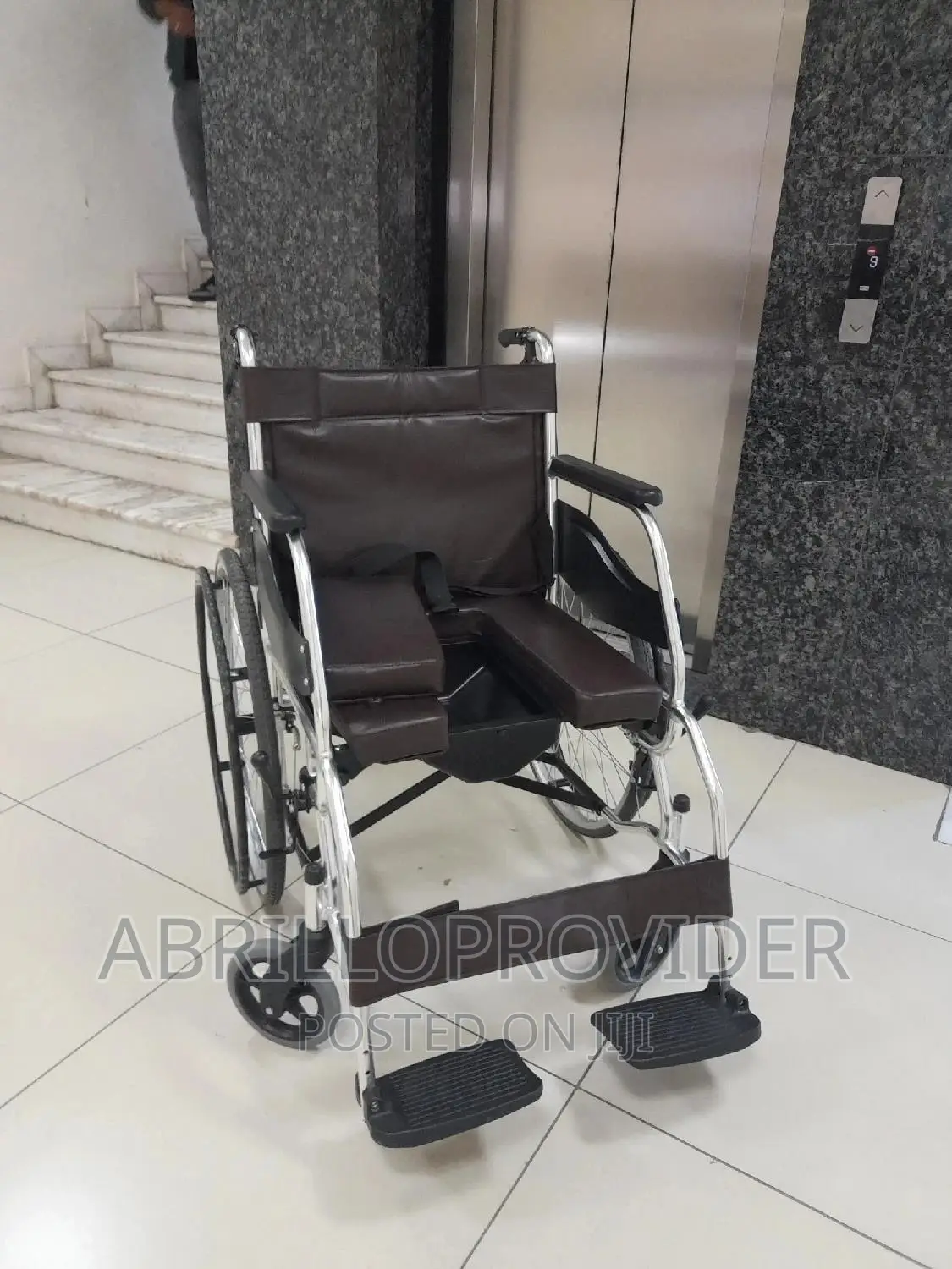 Imported Wheelchair/Almunium Wheelchair/Commode Wheelchair