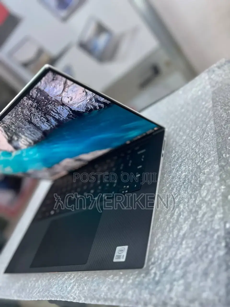 New Laptop Dell XPS 15 32GB Intel Core i9 SSD 512GB