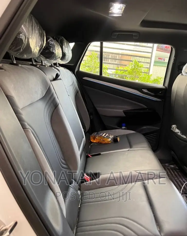 Volkswagen ID.4 2022 White