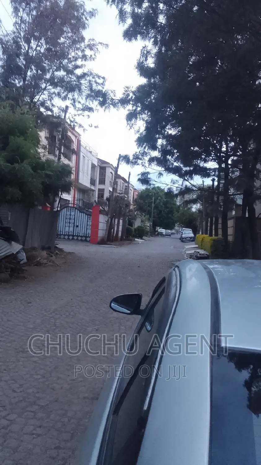 3bdrm House in Bole for sale