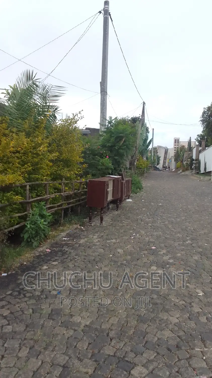 3bdrm House in Bole for sale