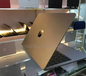 New Laptop Apple MacBook Air 2022 M2 8GB Apple M2 SSD 256GB