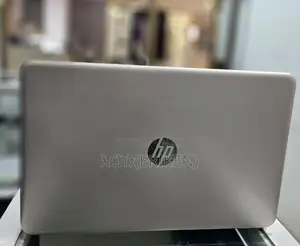 New Laptop HP Pavilion 15 8GB Intel Core I5 HDD 1T