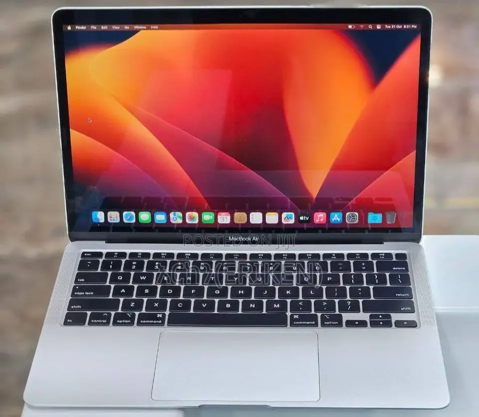 New Laptop Apple MacBook Air 2020 M1 8GB Intel Core I5 SSD 512GB