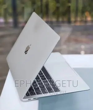 Photo - New Laptop Apple MacBook Air 2020 8GB Intel Core I5 SSD 512GB